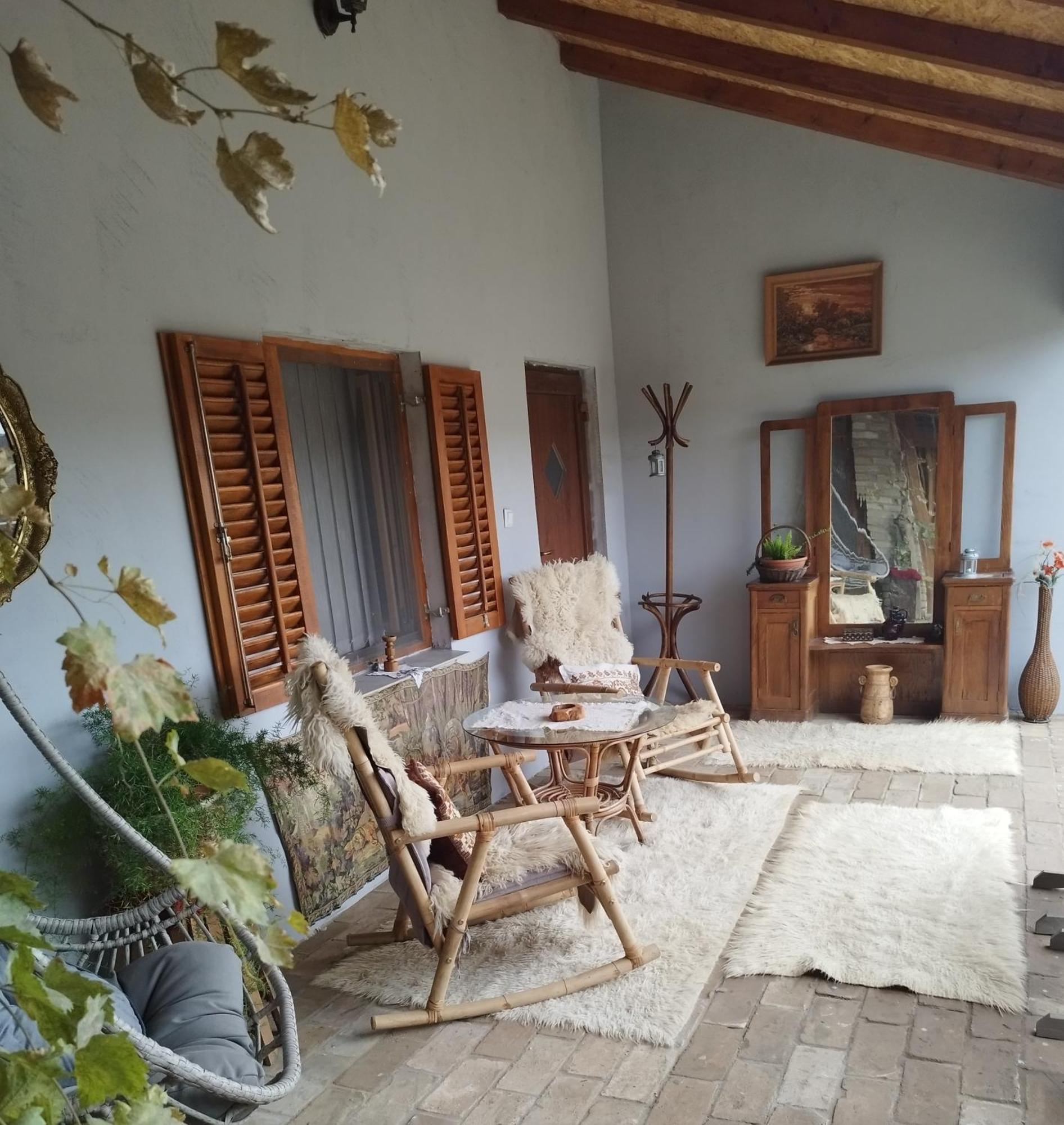 Apartments Bakine Carolije Karanac 外观 照片