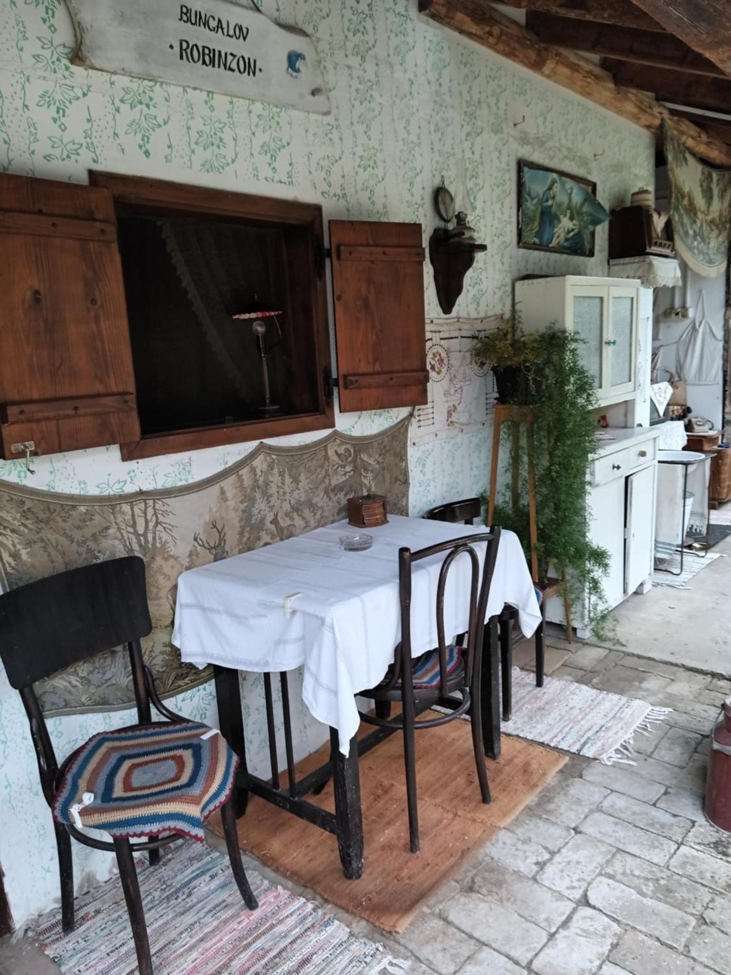 Apartments Bakine Carolije Karanac 外观 照片