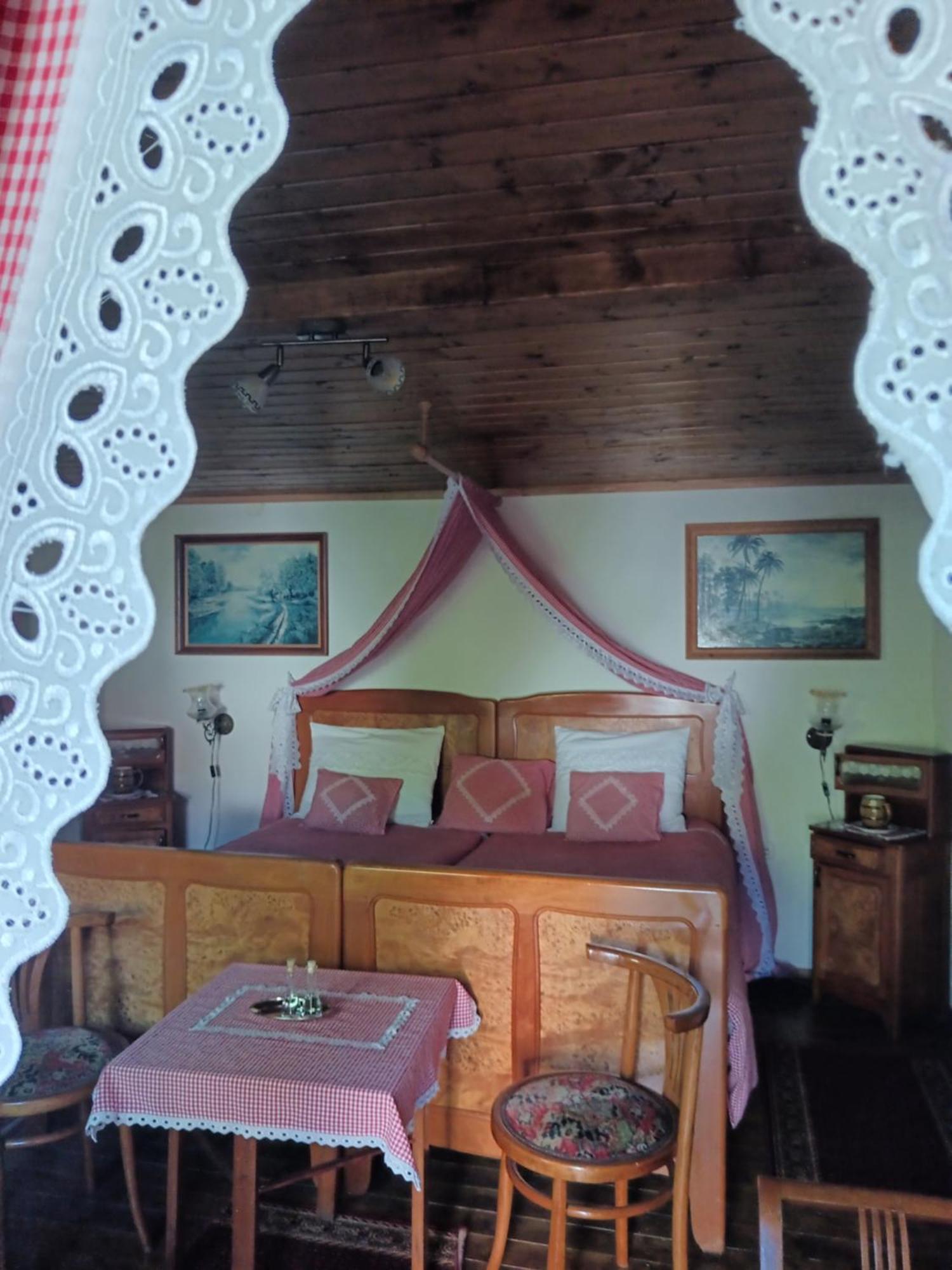 Apartments Bakine Carolije Karanac 外观 照片