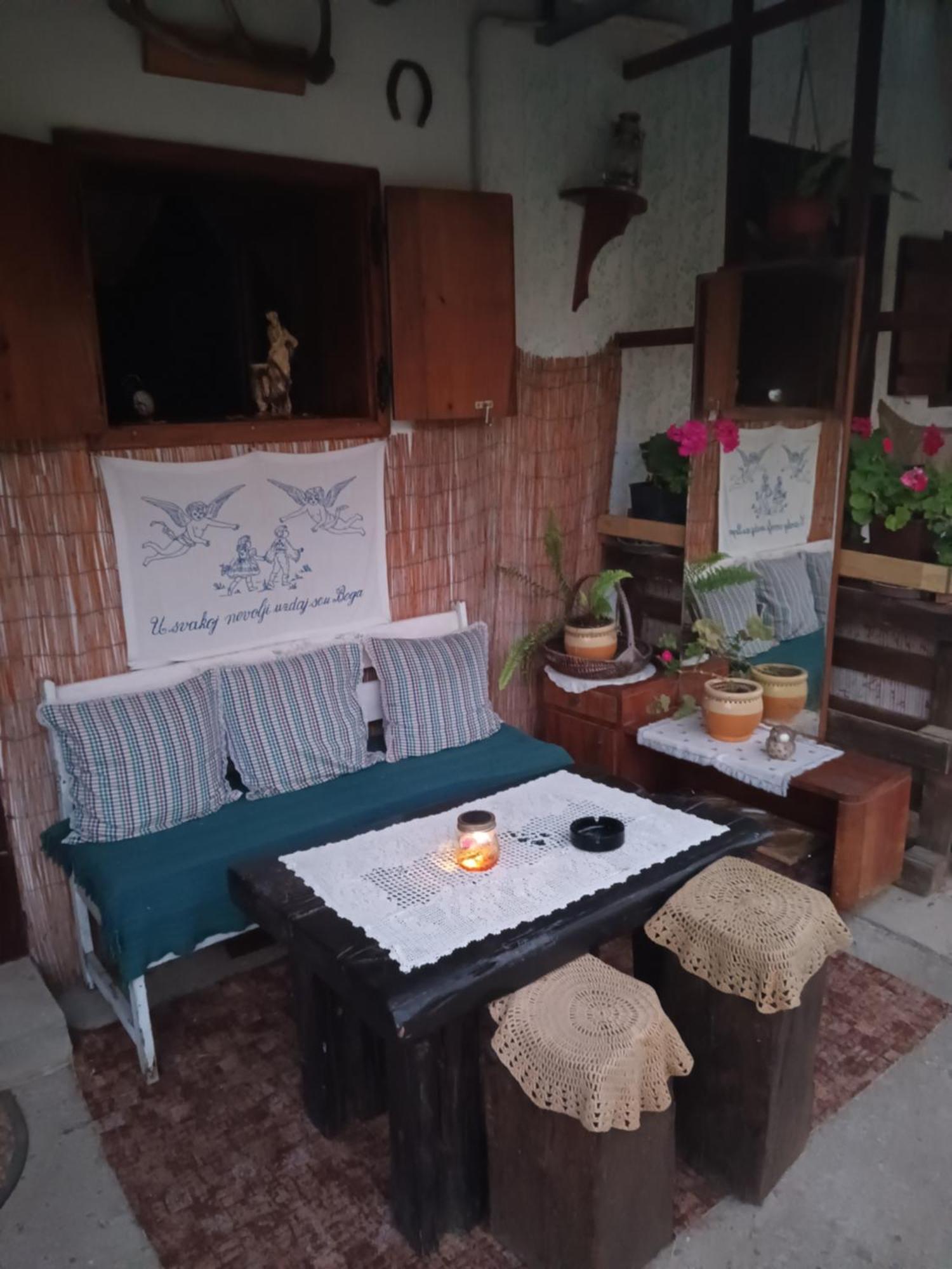 Apartments Bakine Carolije Karanac 外观 照片
